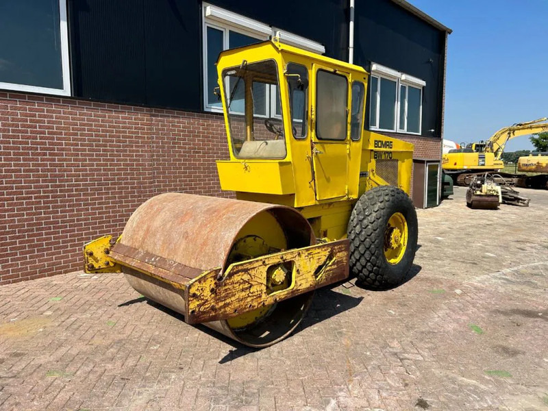 Bomag BW170D - Οδοστρωτήρας: φωτογραφία 1 Bomag BW170D - Οδοστρωτήρας: φωτογραφία 1