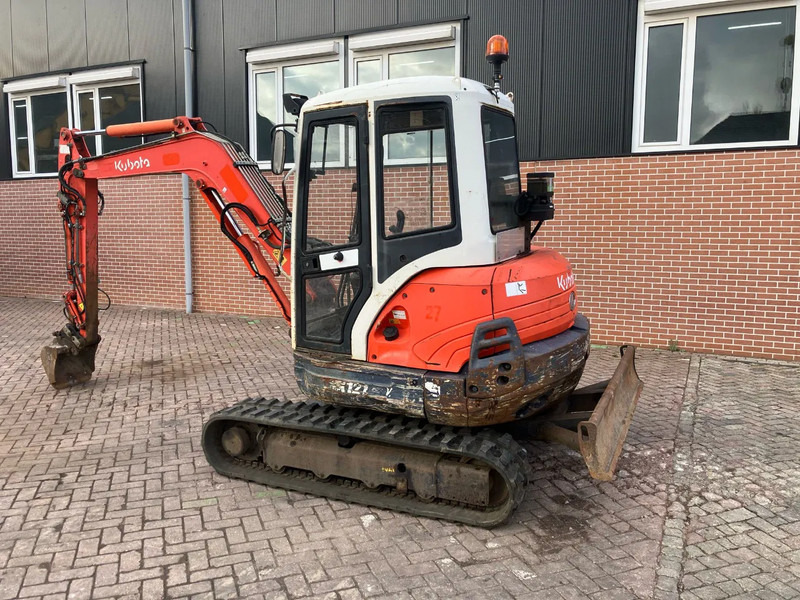 Kubota KX121-3a - Μίνι εκσκαφέας: φωτογραφία 4 Kubota KX121-3a - Μίνι εκσκαφέας: φωτογραφία 4