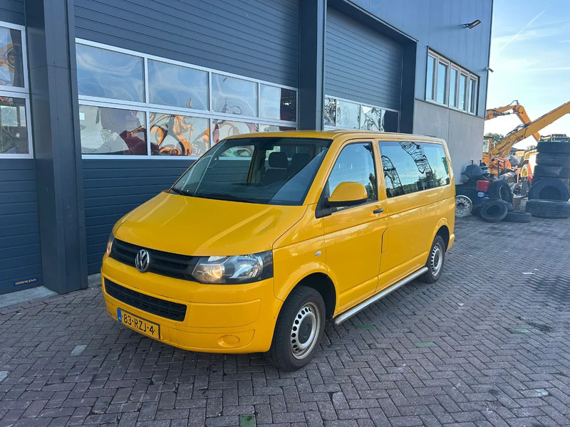 Volkswagen Transporter Kombi - Λεωφορείο: φωτογραφία 1 Volkswagen Transporter Kombi - Λεωφορείο: φωτογραφία 1