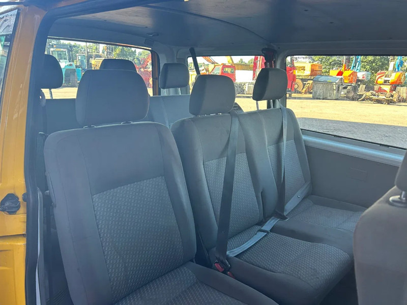 Volkswagen Transporter Kombi - Λεωφορείο: φωτογραφία 5 Volkswagen Transporter Kombi - Λεωφορείο: φωτογραφία 5