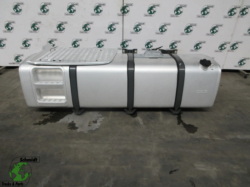 DAF 1944800 DIESELTANK 845 LITER INHOUT DAF XF 480 MODEL 2021 - Ρεζερβουάρ καυσίμου για Φορτηγό: φωτογραφία 1 DAF 1944800 DIESELTANK 845 LITER INHOUT DAF XF 480 MODEL 2021 - Ρεζερβουάρ καυσίμου για Φορτηγό: φωτογραφία 1