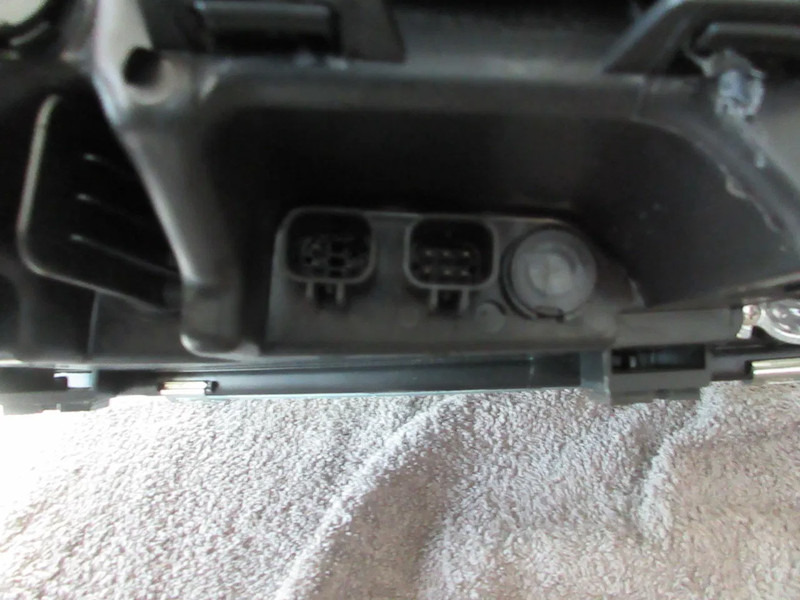 MAN 81.25101-6664//81.25101-6688 81.25101-6504 RECHTS KOPLAMP TGS TGX NIEUWE !! - Προβολέας για Φορτηγό: φωτογραφία 5 MAN 81.25101-6664//81.25101-6688 81.25101-6504 RECHTS KOPLAMP TGS TGX NIEUWE !! - Προβολέας για Φορτηγό: φωτογραφία 5