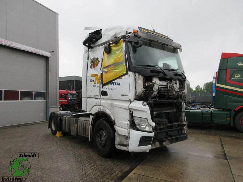 Mercedes-Benz Actros 1848 - Τράκτορας: φωτογραφία 1 Mercedes-Benz Actros 1848 - Τράκτορας: φωτογραφία 1