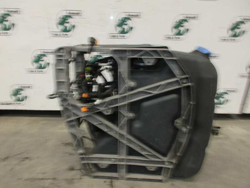 Volvo 23225656 // 24047642 AD BLUE TANK VOLVO FM 330 EURO 6 MODEL 2023 - Ρεζερβουάρ καυσίμου για Φορτηγό: φωτογραφία 5 Volvo 23225656 // 24047642 AD BLUE TANK VOLVO FM 330 EURO 6 MODEL 2023 - Ρεζερβουάρ καυσίμου για Φορτηγό: φωτογραφία 5