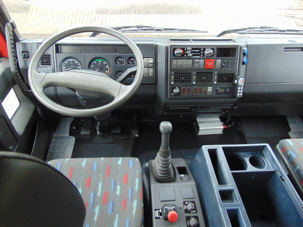 Πυροσβεστικό όχημα IVECO EuroFire 140E24 4x4 MAGIRUS: φωτογραφία 21