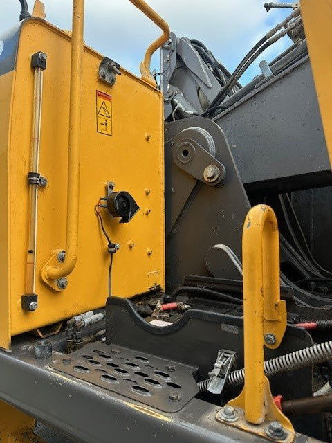 Μηχάνημα Διαχείρισης Υλικών Volvo EW210D MH: φωτογραφία 20 Μηχάνημα Διαχείρισης Υλικών Volvo EW210D MH: φωτογραφία 20