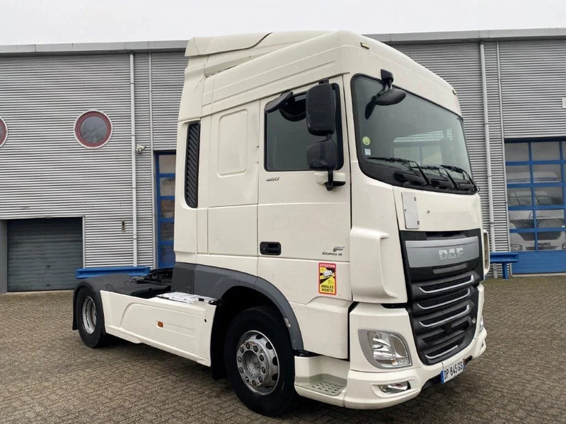 DAF XF106-460 / AUTOMATIC / DEB / PARKCOOL / AIRCO / EURO-6 / 2015 - Τράκτορας: φωτογραφία 2 DAF XF106-460 / AUTOMATIC / DEB / PARKCOOL / AIRCO / EURO-6 / 2015 - Τράκτορας: φωτογραφία 2