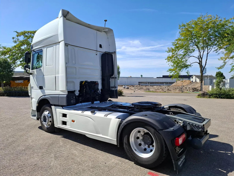 DAF XF106-460 / INTARDER / DOUBLE TANK / PARKCOOL / TUV:12-04-2026 / ACC / LWDS / ALCOA / AUTOMATIC / EURO-6 / 2017 - Τράκτορας: φωτογραφία 3 DAF XF106-460 / INTARDER / DOUBLE TANK / PARKCOOL / TUV:12-04-2026 / ACC / LWDS / ALCOA / AUTOMATIC / EURO-6 / 2017 - Τράκτορας: φωτογραφία 3