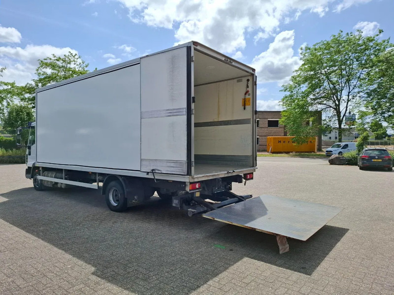 Iveco EuroCargo 120 / COOL TRUCK / CARRIER XARIOS 600 / PLATFORM 2000KG / ONLY:340634 KM / AIRCO / MANUAL / EURO-6 / 2014 - Φορτηγό ισοθερμικό: φωτογραφία 3 Iveco EuroCargo 120 / COOL TRUCK / CARRIER XARIOS 600 / PLATFORM 2000KG / ONLY:340634 KM / AIRCO / MANUAL / EURO-6 / 2014 - Φορτηγό ισοθερμικό: φωτογραφία 3