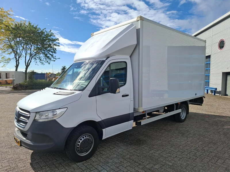 Mercedes-Benz Sprinter 516 CDI / DOUBLE AIR REAR / CLEAN NL VAN / TUV:19-03-2026 / MBUX / NAVI / KEYLESS START / DAB RADIO / 3SEATS / AUTOMATIC / 2021 - Βαν: φωτογραφία 1 Mercedes-Benz Sprinter 516 CDI / DOUBLE AIR REAR / CLEAN NL VAN / TUV:19-03-2026 / MBUX / NAVI / KEYLESS START / DAB RADIO / 3SEATS / AUTOMATIC / 2021 - Βαν: φωτογραφία 1