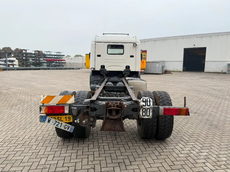 Scania 124-420 / ENGINE RUNNING / RETARDER / BIG AXLE / FULL-STEEL / ONLY: 540918 KM / OLD TACHO / AIRCO / MANUAL / EURO-3 / 2002 - Φορτηγό σασί: φωτογραφία 4 Scania 124-420 / ENGINE RUNNING / RETARDER / BIG AXLE / FULL-STEEL / ONLY: 540918 KM / OLD TACHO / AIRCO / MANUAL / EURO-3 / 2002 - Φορτηγό σασί: φωτογραφία 4