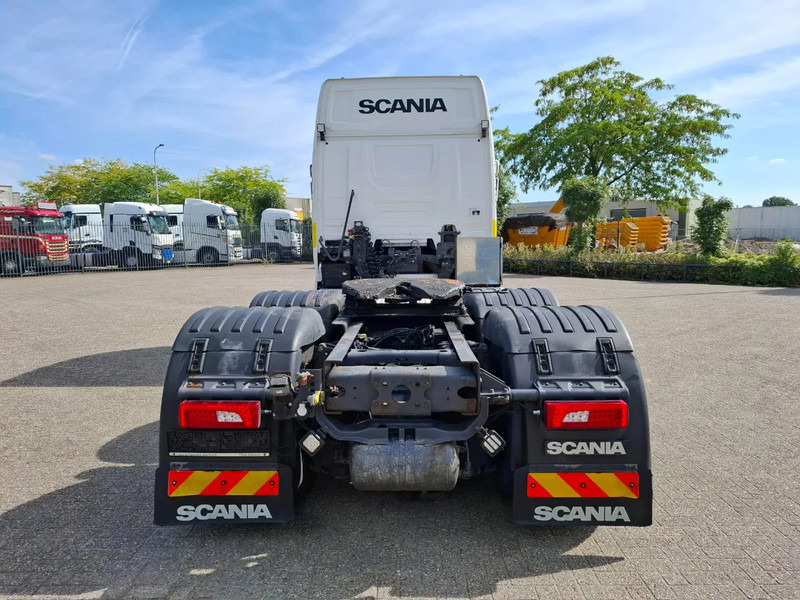 Scania NGS R650 V8 / 6X4 / RETARDER / 2X BIG AXLE / PARKCOOL / DOUBLE TANK / INLINER / FULL-AIR / ALCOA / LEATHER / NAVI / GEN2 V2 / EU - Τράκτορας: φωτογραφία 4 Scania NGS R650 V8 / 6X4 / RETARDER / 2X BIG AXLE / PARKCOOL / DOUBLE TANK / INLINER / FULL-AIR / ALCOA / LEATHER / NAVI / GEN2 V2 / EU - Τράκτορας: φωτογραφία 4