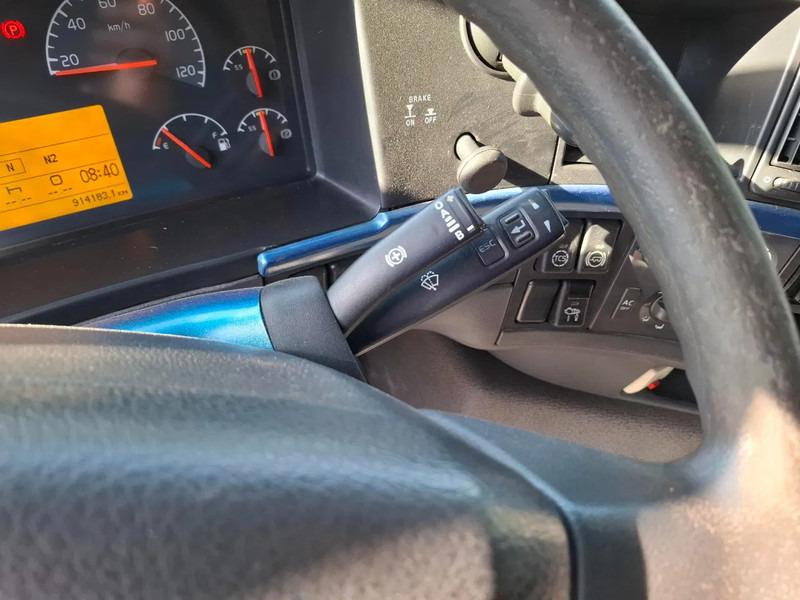 Τράκτορας Volvo FH13-400 / HYDRAULICS / NL TRUCK / TUV:14-09-2025 / GLOBETROTTER / FRIGDE / AIRCO / AUTOMATIC / EURO-5 / 2006: φωτογραφία 15 Τράκτορας Volvo FH13-400 / HYDRAULICS / NL TRUCK / TUV:14-09-2025 / GLOBETROTTER / FRIGDE / AIRCO / AUTOMATIC / EURO-5 / 2006: φωτογραφία 15