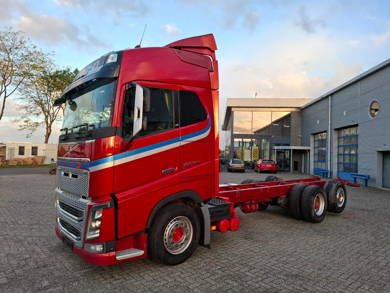 Volvo FH16-750 / BIG AXLE / VEB+ / ONLY:679711 KM / TECHNICAL 70TON / 9TON FRONT AXLE / INLINER / FULL-AIR / AUTOMATIC / EURO-6 / 2018 - Φορτηγό σασί: φωτογραφία 1 Volvo FH16-750 / BIG AXLE / VEB+ / ONLY:679711 KM / TECHNICAL 70TON / 9TON FRONT AXLE / INLINER / FULL-AIR / AUTOMATIC / EURO-6 / 2018 - Φορτηγό σασί: φωτογραφία 1