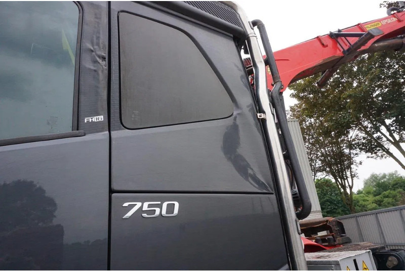 Φορτηγό ξυλείας, Φορτηγό με γερανό Volvo FH16-750 / ENGINE RUNNING / 6x4 / RETARDER / BIG AXLE / VEB+ / PALFINGER FD250 / EURO-6 / 2016: φωτογραφία 12 Φορτηγό ξυλείας, Φορτηγό με γερανό Volvo FH16-750 / ENGINE RUNNING / 6x4 / RETARDER / BIG AXLE / VEB+ / PALFINGER FD250 / EURO-6 / 2016: φωτογραφία 12