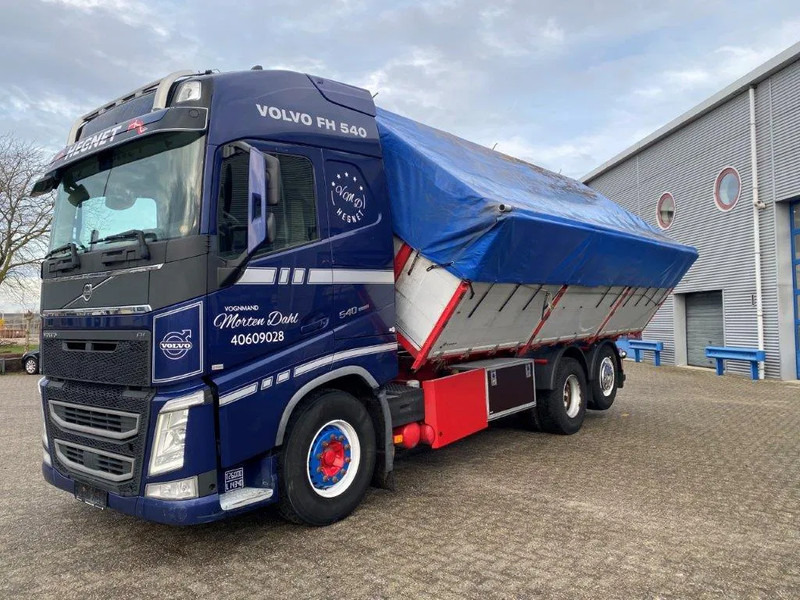 Volvo FH4-540 / VEB+ / ACC / LWDS / 3SIDE TIPPER / DYNAMIC STEERING / LEATHER / FULL-AIR / AUTOMATIC / EURO-6 / 2017 - Φορτηγό ανατρεπόμενο: φωτογραφία 2 Volvo FH4-540 / VEB+ / ACC / LWDS / 3SIDE TIPPER / DYNAMIC STEERING / LEATHER / FULL-AIR / AUTOMATIC / EURO-6 / 2017 - Φορτηγό ανατρεπόμενο: φωτογραφία 2