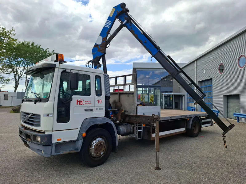 Volvo FL6-220 / HMF 910 / REMOTE / ONLY:493620 KM / AIRCO / FULL-AIR / MANUAL / EURO-3 / 2003 - Φορτηγό με γερανό: φωτογραφία 1 Volvo FL6-220 / HMF 910 / REMOTE / ONLY:493620 KM / AIRCO / FULL-AIR / MANUAL / EURO-3 / 2003 - Φορτηγό με γερανό: φωτογραφία 1