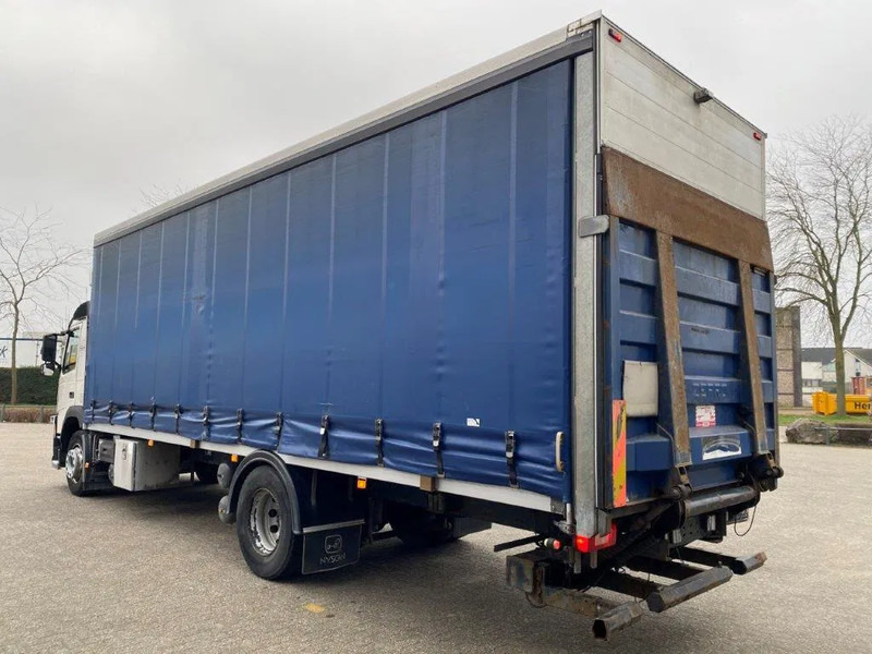 Volvo FM11-330 / LOW KM'S:472120 KM / LWDS / FULL-AIR / NAVI / CURTAIN SAILS / PLATFORM 2500KG / AUTOMATIC / EURO-6 / 2016 - Φορτηγό μουσαμάς: φωτογραφία 3 Volvo FM11-330 / LOW KM'S:472120 KM / LWDS / FULL-AIR / NAVI / CURTAIN SAILS / PLATFORM 2500KG / AUTOMATIC / EURO-6 / 2016 - Φορτηγό μουσαμάς: φωτογραφία 3