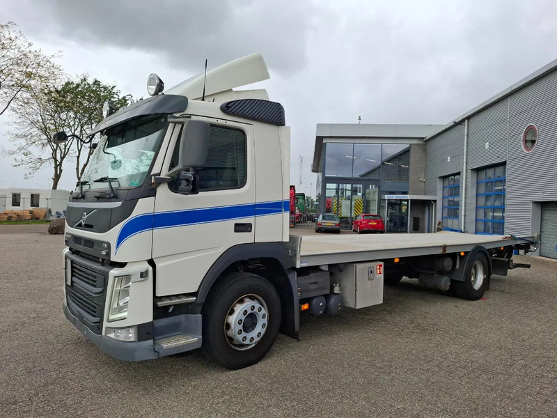 Volvo FM11-330 / ONLY:376356 KM / NAVI / FULL-AIR / PLATFORM 2500KG / LWDS / AIRCO / AUTOMATIC / EURO-6 / 2016 - Φορτηγό σασί: φωτογραφία 1 Volvo FM11-330 / ONLY:376356 KM / NAVI / FULL-AIR / PLATFORM 2500KG / LWDS / AIRCO / AUTOMATIC / EURO-6 / 2016 - Φορτηγό σασί: φωτογραφία 1