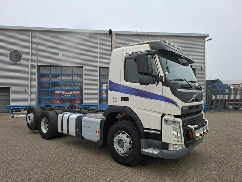 Volvo FM4-420 / VEB+ / LWDS / LIFT+LENKACHSE / ONLY:336223 KM / INLINER / AUTOMATIC / EURO-6 / 2018 - Φορτηγό σασί: φωτογραφία 2 Volvo FM4-420 / VEB+ / LWDS / LIFT+LENKACHSE / ONLY:336223 KM / INLINER / AUTOMATIC / EURO-6 / 2018 - Φορτηγό σασί: φωτογραφία 2