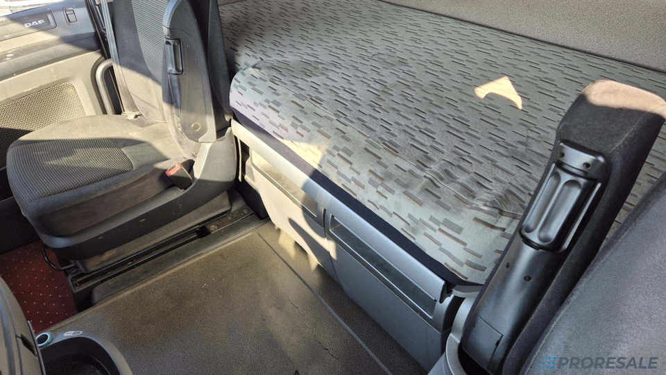 DAF XF 460 FT LOW DECK SSC EURO 6 - Τράκτορας: φωτογραφία 5 DAF XF 460 FT LOW DECK SSC EURO 6 - Τράκτορας: φωτογραφία 5