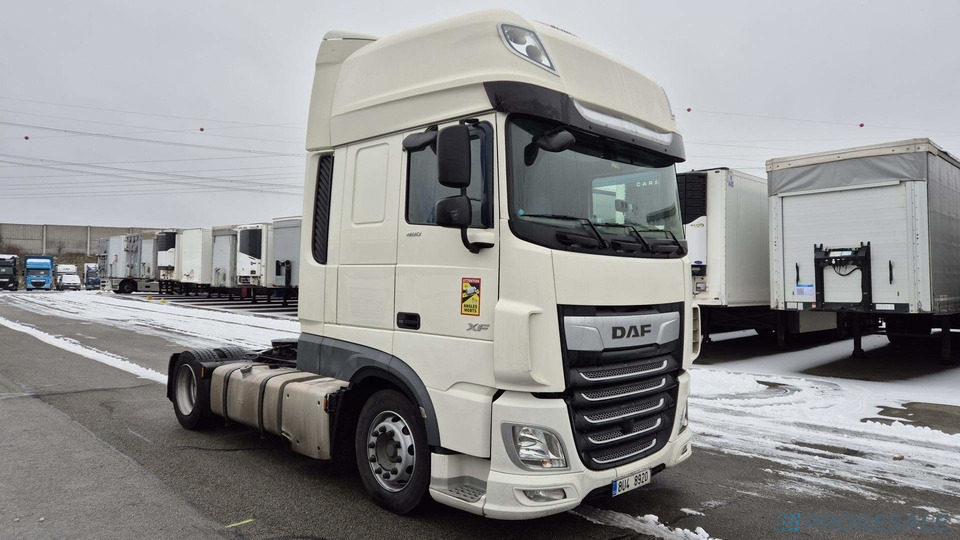 DAF XF 480 FT LOW DECK SSC EURO 6 - Τράκτορας: φωτογραφία 1 DAF XF 480 FT LOW DECK SSC EURO 6 - Τράκτορας: φωτογραφία 1