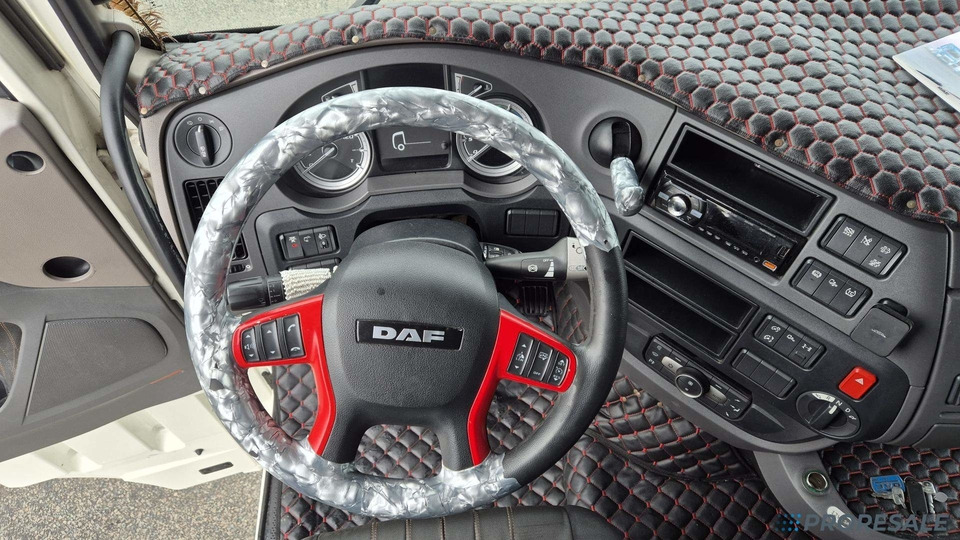 DAF XF 480 FT LOW DECK SSC EURO 6 - Τράκτορας: φωτογραφία 4 DAF XF 480 FT LOW DECK SSC EURO 6 - Τράκτορας: φωτογραφία 4