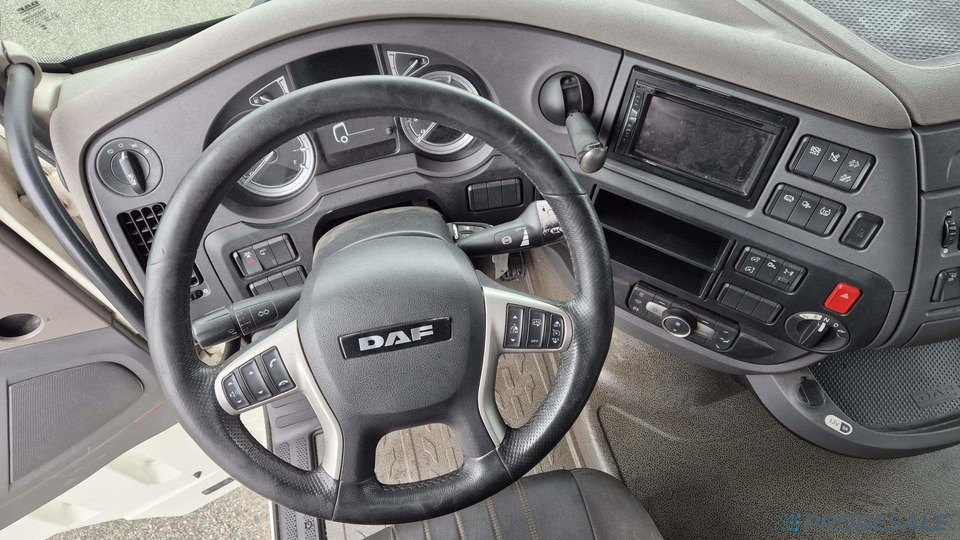 DAF XF 480 FT LOW DECK SSC EURO 6 - Τράκτορας: φωτογραφία 4 DAF XF 480 FT LOW DECK SSC EURO 6 - Τράκτορας: φωτογραφία 4