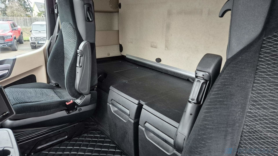 MERCEDES-BENZ ACTROS 1845 LS GIGA EURO 6 - Τράκτορας: φωτογραφία 5 MERCEDES-BENZ ACTROS 1845 LS GIGA EURO 6 - Τράκτορας: φωτογραφία 5