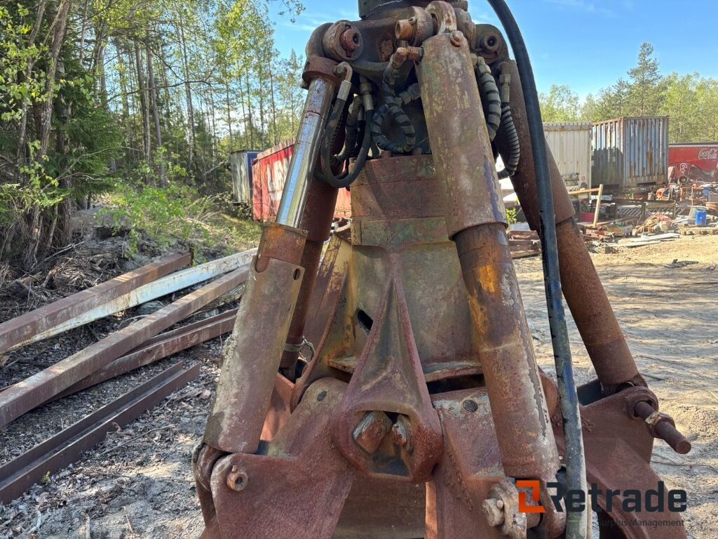 2 stk Fuchs Grabb, følger med en dele grabb også - Εξοπλισμού κατασκευών: φωτογραφία 4 2 stk Fuchs Grabb, følger med en dele grabb også - Εξοπλισμού κατασκευών: φωτογραφία 4