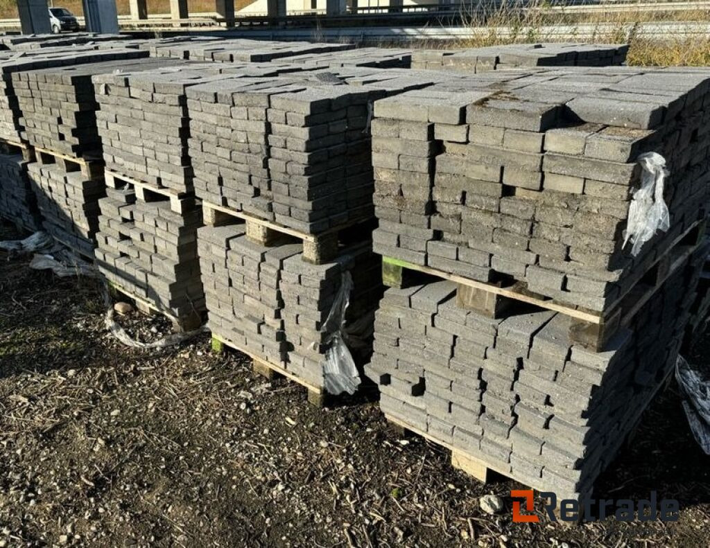30 paller med optaget beton klinker. Mørk grå / 23x11x5cm. - Εξοπλισμού κατασκευών: φωτογραφία 2 30 paller med optaget beton klinker. Mørk grå / 23x11x5cm. - Εξοπλισμού κατασκευών: φωτογραφία 2