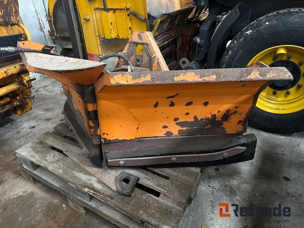 AM/HWH V-sneplov med 2 * 90 cm / Snowplow - Εξοπλισμού κατασκευών: φωτογραφία 3 AM/HWH V-sneplov med 2 * 90 cm / Snowplow - Εξοπλισμού κατασκευών: φωτογραφία 3