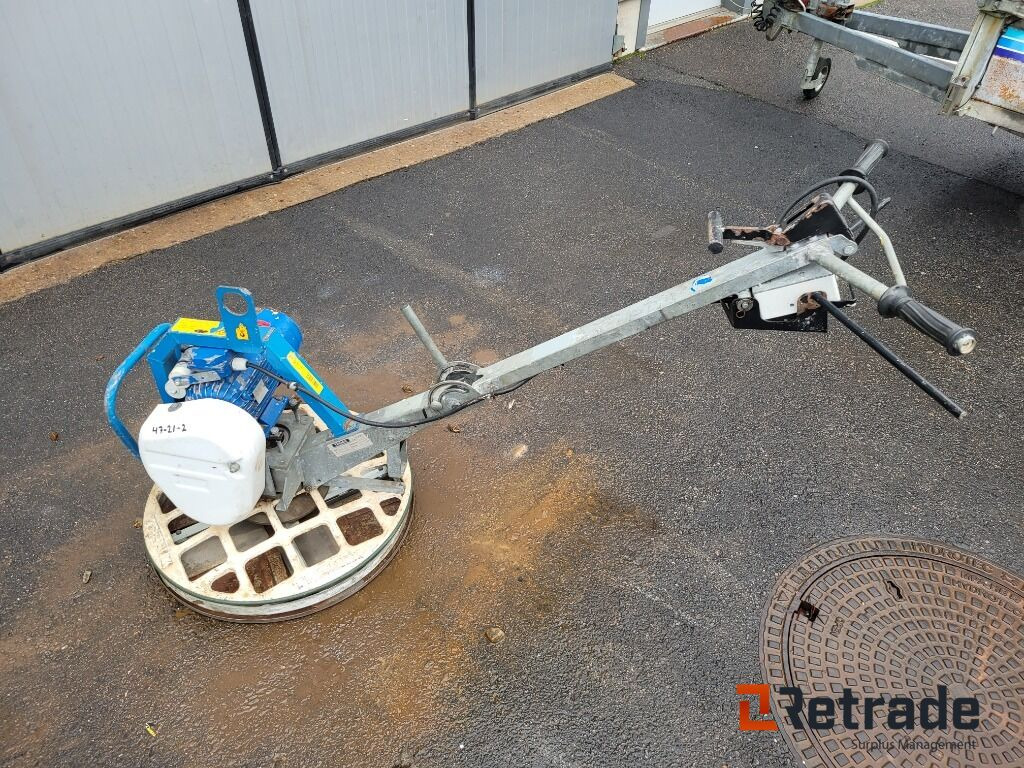 Glättare Tremix G 610 E eldriven - Εξοπλισμού κατασκευών: φωτογραφία 1 Glättare Tremix G 610 E eldriven - Εξοπλισμού κατασκευών: φωτογραφία 1