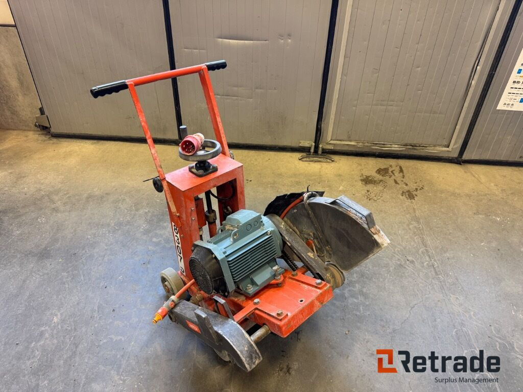 Golvsåg Husqvarna FS 600 E - Εξοπλισμού κατασκευών: φωτογραφία 4 Golvsåg Husqvarna FS 600 E - Εξοπλισμού κατασκευών: φωτογραφία 4