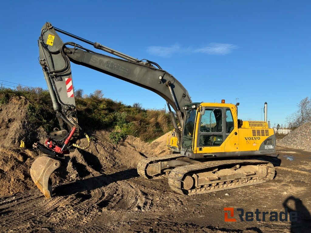 Grävmaskin Volvo 210BLC med redskap - Κατασκευή μηχανήματα: φωτογραφία 2 Grävmaskin Volvo 210BLC med redskap - Κατασκευή μηχανήματα: φωτογραφία 2