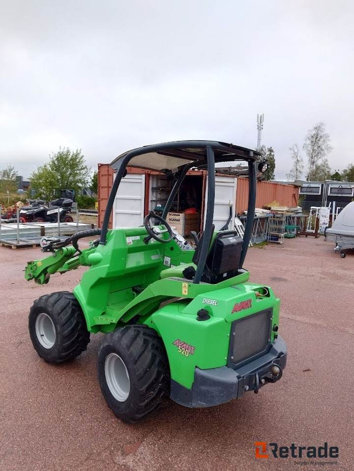 Kompaktlastare Avant 520 - Σπαστός φορτωτής: φωτογραφία 3 Kompaktlastare Avant 520 - Σπαστός φορτωτής: φωτογραφία 3