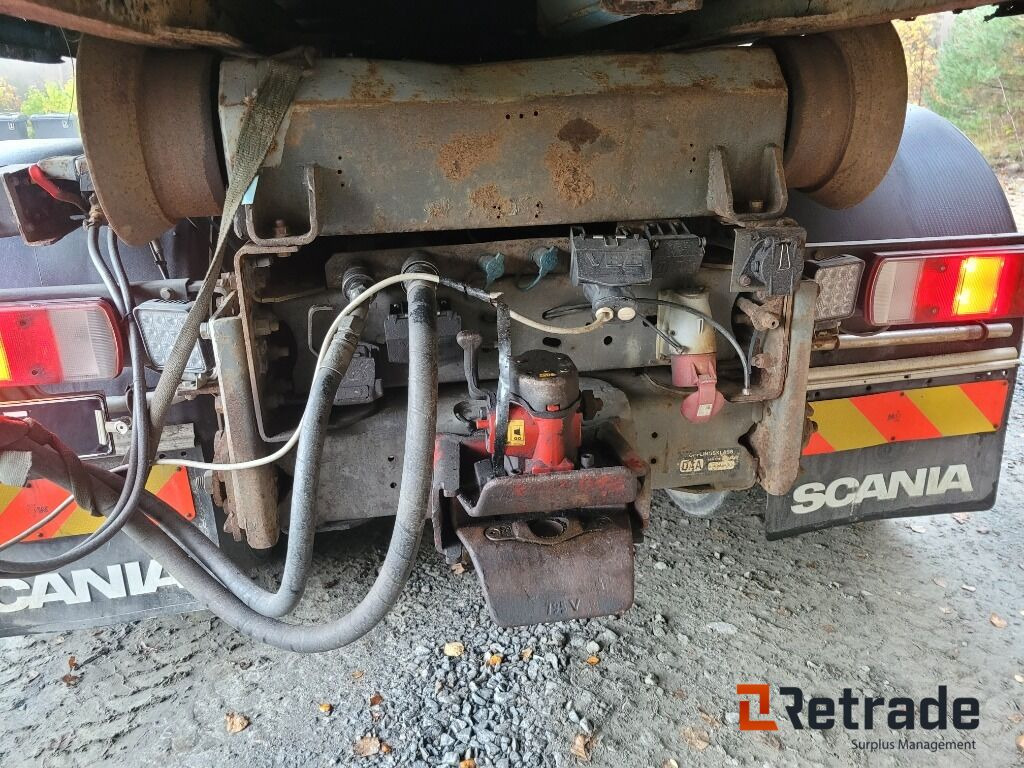 Φορτηγό φόρτωσης γάντζου, Φορτηγό με γερανό Lastväxlare plogutrustad med underbett Volvo FM 12 , Full parabel: φωτογραφία 37 Φορτηγό φόρτωσης γάντζου, Φορτηγό με γερανό Lastväxlare plogutrustad med underbett Volvo FM 12 , Full parabel: φωτογραφία 37