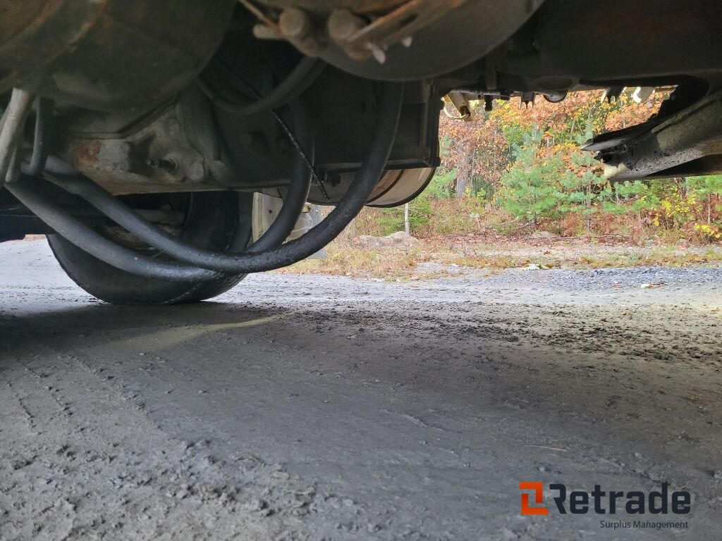 Φορτηγό φόρτωσης γάντζου, Φορτηγό με γερανό Lastväxlare plogutrustad med underbett Volvo FM 12 , Full parabel: φωτογραφία 19 Φορτηγό φόρτωσης γάντζου, Φορτηγό με γερανό Lastväxlare plogutrustad med underbett Volvo FM 12 , Full parabel: φωτογραφία 19