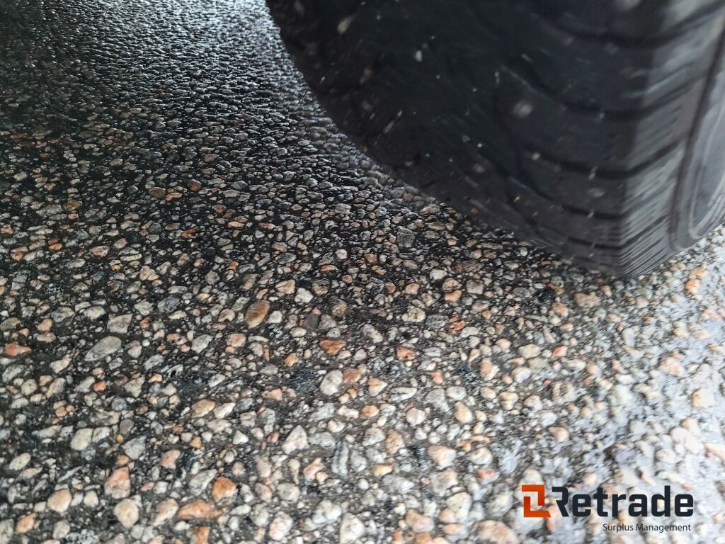 Αυτοκίνητο Lätt lastbil med flak och kran , Ford Transit 350 2.2 TDCi: φωτογραφία 45 Αυτοκίνητο Lätt lastbil med flak och kran , Ford Transit 350 2.2 TDCi: φωτογραφία 45