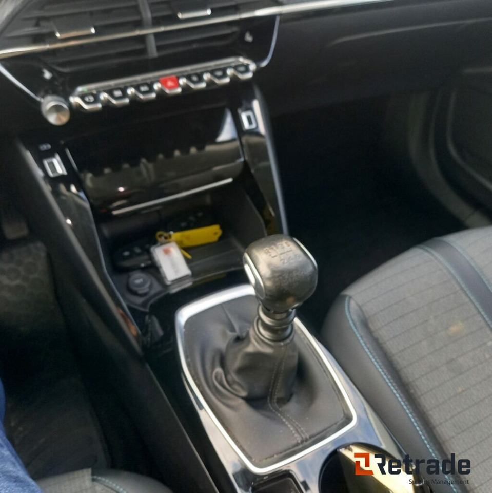 Αυτοκίνητο Peugeot 2008 SUV Blue Tdi 110: φωτογραφία 19