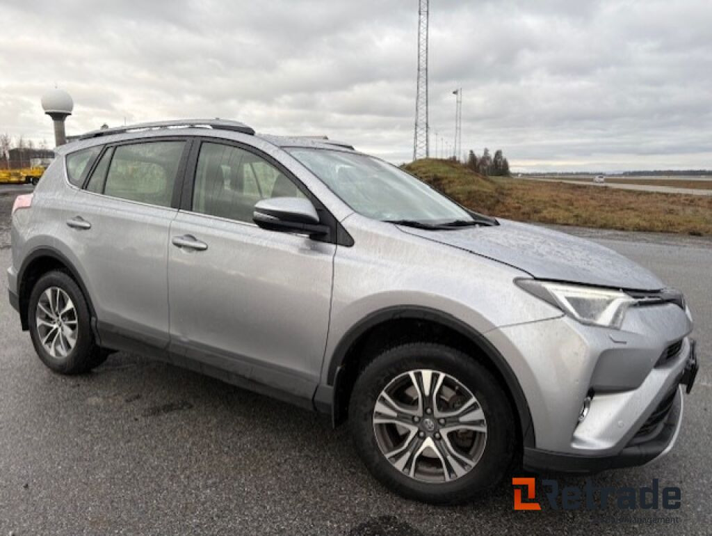 Toyota RAV4 - Αυτοκίνητο: φωτογραφία 2 Toyota RAV4 - Αυτοκίνητο: φωτογραφία 2