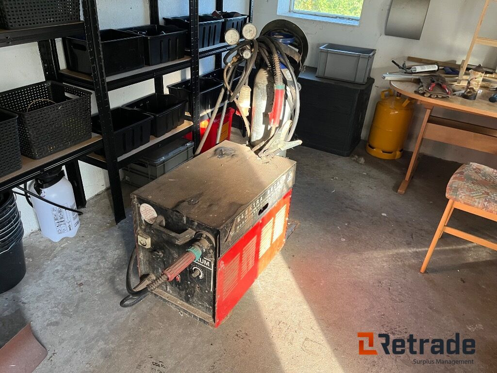 Værkstedsudstyr Elektra Becku CO2 Svejser Co2 svejser/med flaske - Βιομηχανικός εξοπλισμός: φωτογραφία 2 Værkstedsudstyr Elektra Becku CO2 Svejser Co2 svejser/med flaske - Βιομηχανικός εξοπλισμός: φωτογραφία 2