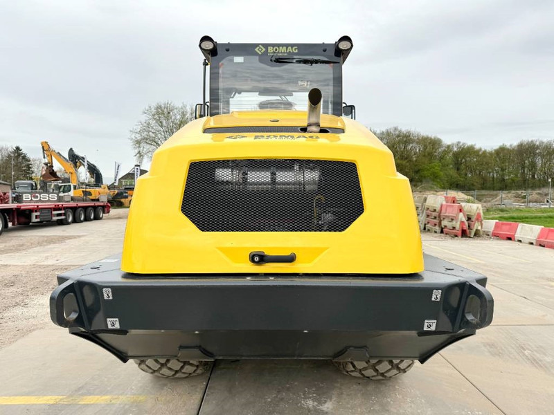 Bomag BW213D-5 - New / 2023 Model - Οδοστρωτήρας: φωτογραφία 4 Bomag BW213D-5 - New / 2023 Model - Οδοστρωτήρας: φωτογραφία 4