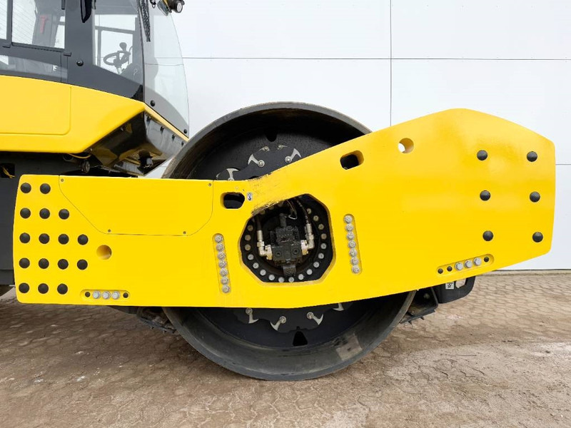 Οδοστρωτήρας Bomag BW226D-5CL - NEW / Cummins engine: φωτογραφία 14 Οδοστρωτήρας Bomag BW226D-5CL - NEW / Cummins engine: φωτογραφία 14
