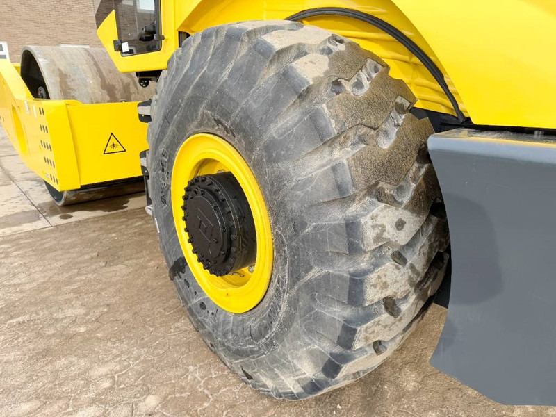 Οδοστρωτήρας Bomag BW226D-5CL - NEW / Cummins engine: φωτογραφία 17 Οδοστρωτήρας Bomag BW226D-5CL - NEW / Cummins engine: φωτογραφία 17