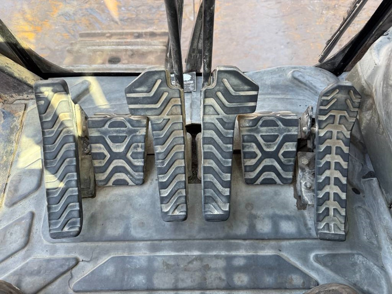 Ερπυστριοφόρος εκσκαφέας Cat 345DL - German Machine / Automatic Greasing: φωτογραφία 10 Ερπυστριοφόρος εκσκαφέας Cat 345DL - German Machine / Automatic Greasing: φωτογραφία 10