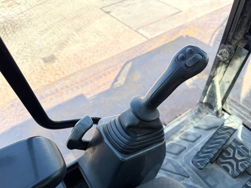 Ερπυστριοφόρος εκσκαφέας Cat 345DL - German Machine / Automatic Greasing: φωτογραφία 13 Ερπυστριοφόρος εκσκαφέας Cat 345DL - German Machine / Automatic Greasing: φωτογραφία 13