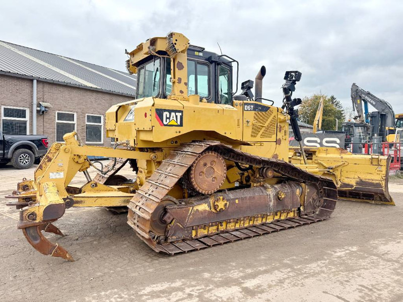 Cat D6T - Ripper / 6-way blade - Μπουλντόζα: φωτογραφία 4 Cat D6T - Ripper / 6-way blade - Μπουλντόζα: φωτογραφία 4