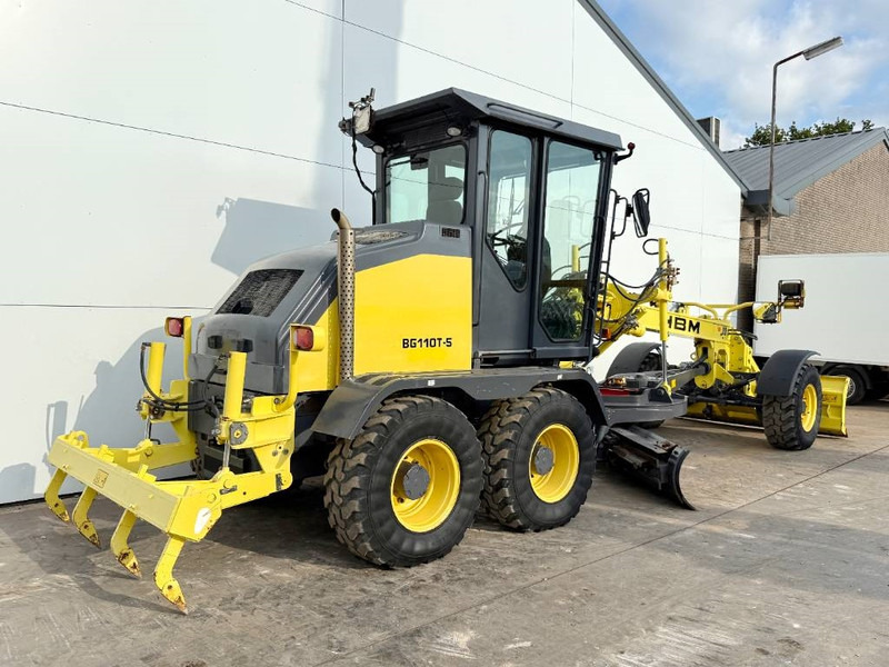 HBM BG110T-5 - Front Blade + Ripper / TRIMBLE AS400 - Γκρέιντερ: φωτογραφία 4 HBM BG110T-5 - Front Blade + Ripper / TRIMBLE AS400 - Γκρέιντερ: φωτογραφία 4