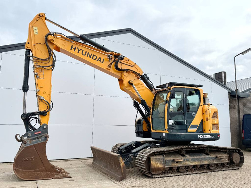 Hyundai HX235LCR - German Machine / OilQuick / 360° Camera - Ερπυστριοφόρος εκσκαφέας: φωτογραφία 2 Hyundai HX235LCR - German Machine / OilQuick / 360° Camera - Ερπυστριοφόρος εκσκαφέας: φωτογραφία 2